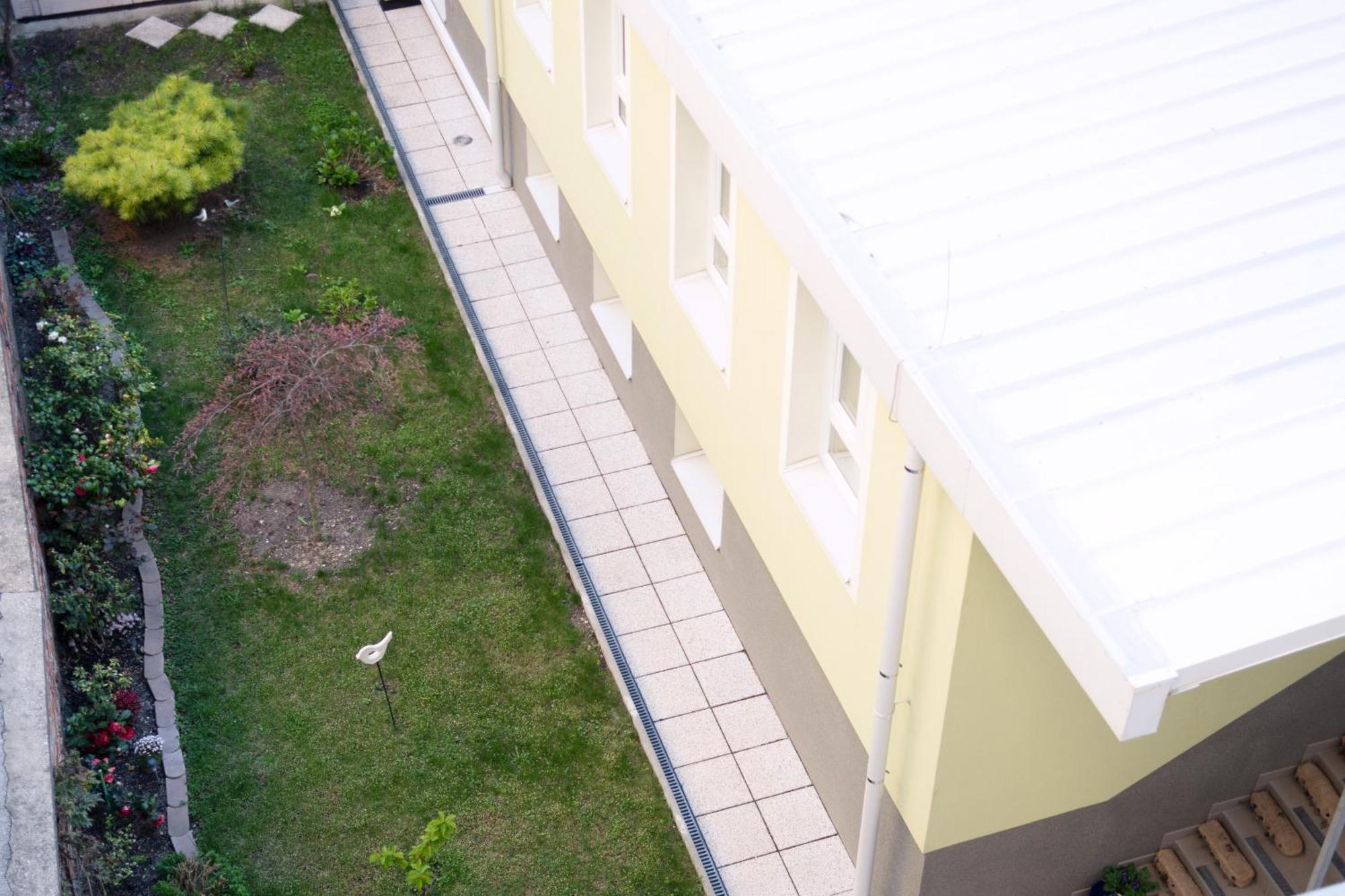 Kiwi Apartment ウィーン エクステリア 写真